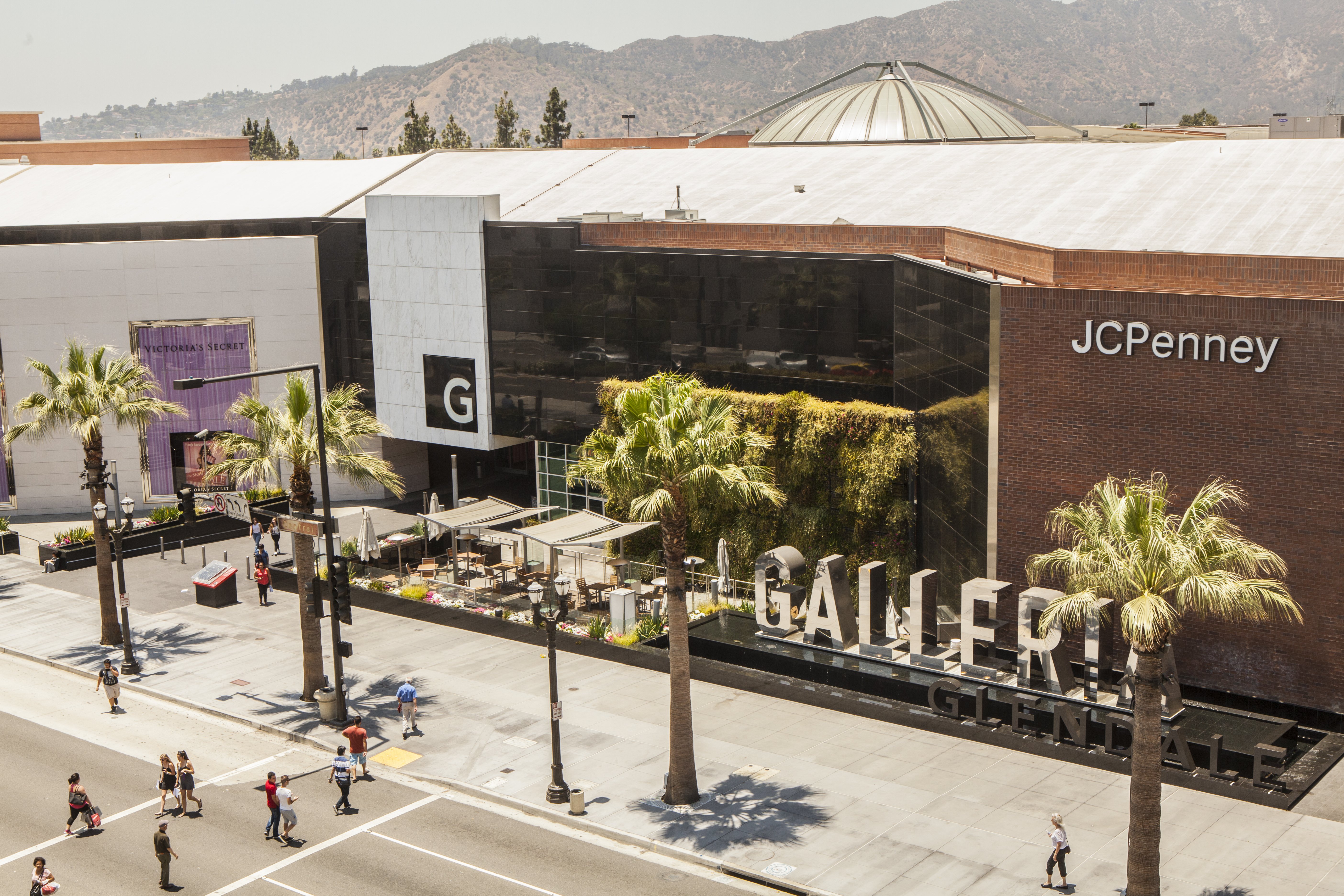 Shopping Mall in Glendale, CA